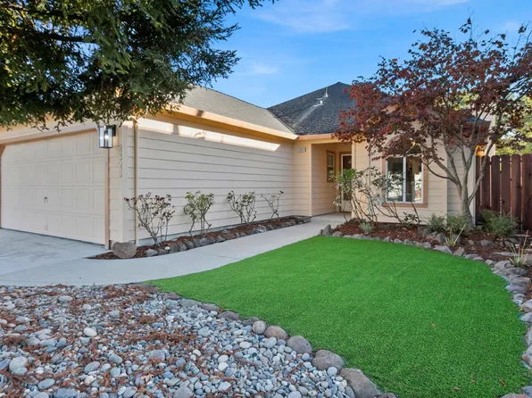 2320 Amber Ave, Santa Cruz, CA 95062