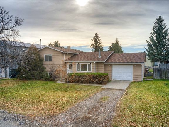 3rd image of 306 McEwen Dr