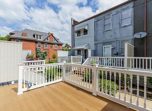 4th image of 726 N Newstead Ave #2