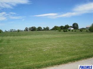 4200 N Sheldon Rd #1, Churubusco, IN 46723