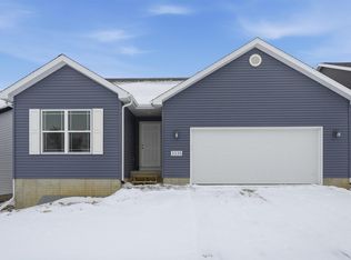 850 Hunter Dr, Evansdale, IA 50707