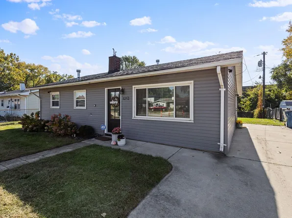3252 176th Pl, Hammond, IN 46323