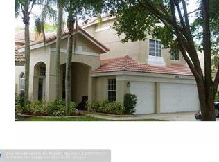 8418 NW 57th Dr, Pompano Beach, FL 33067