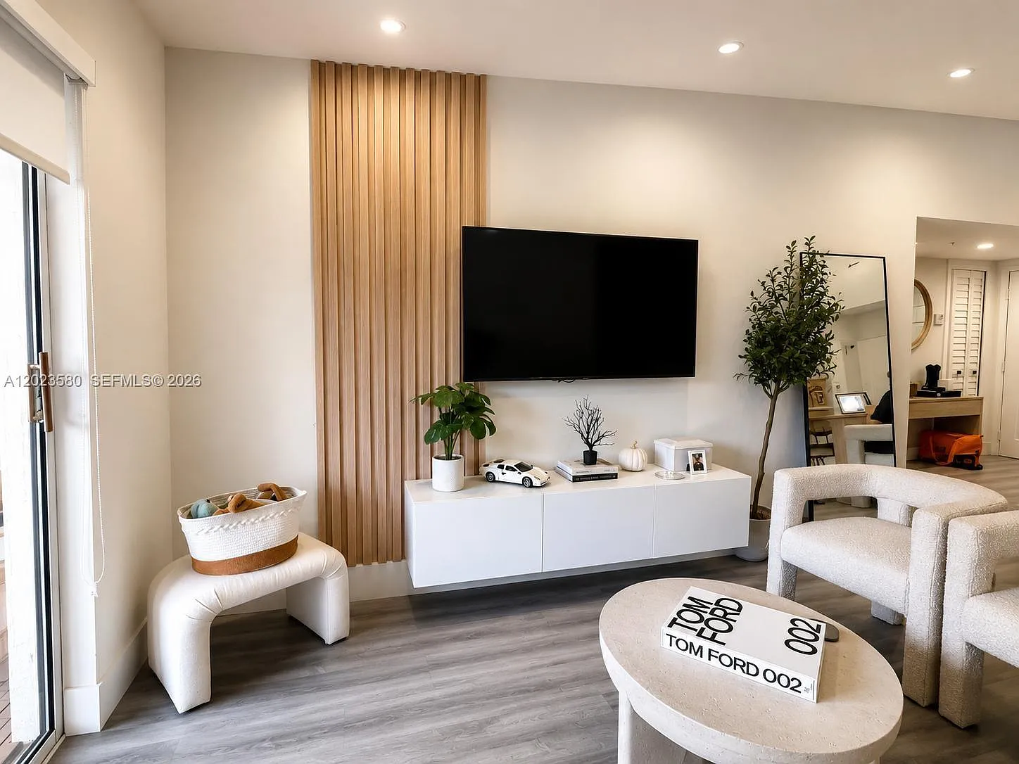 Enclave At Doral Condo No — Photo 2