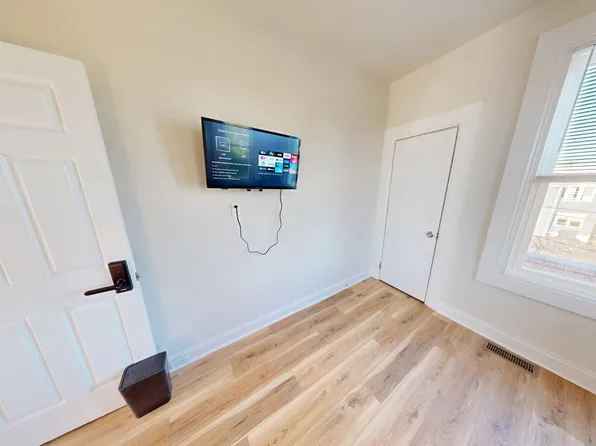 (undisclosed Address), Baltimore, MD 21229