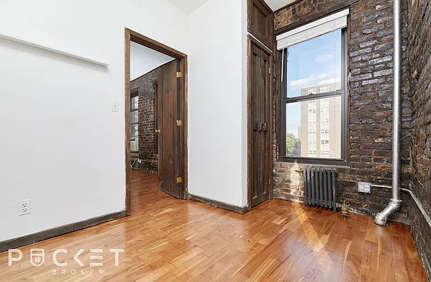 Rented by PocketBroker Inc | media 15