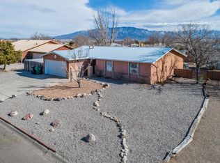 72 Umber Ct NE, Rio Rancho, NM 87124