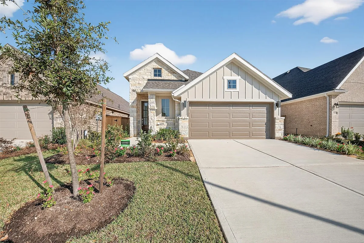 Building Photo - 27206 Butterfly Mint Ln
