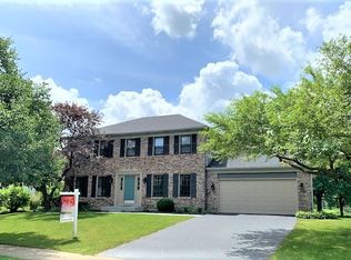 1318 Sequoia Rd, Naperville, IL 60540