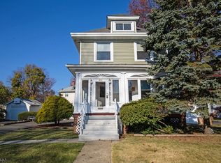 400 W 5th Ave, Roselle, NJ 07203