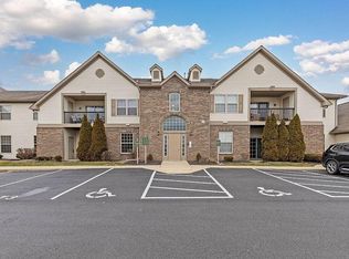 773 Hidden Springs Dr, Lewis Center, OH 43035