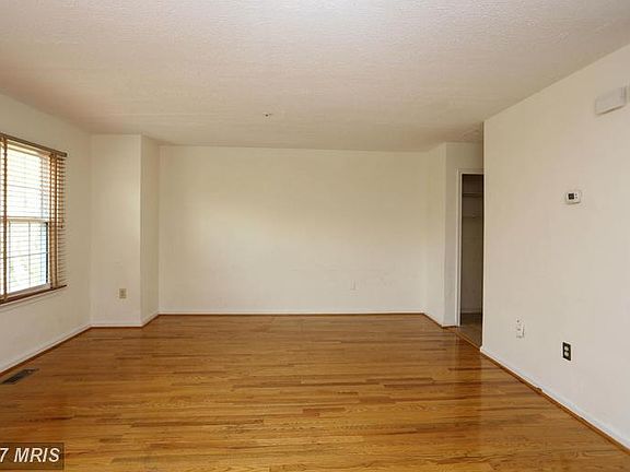 4th image of 7228 Tamo Ct #5