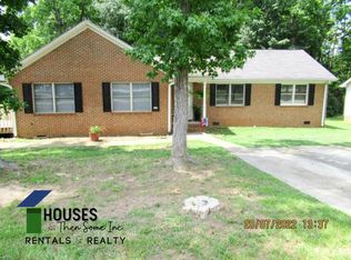201 Jonesville Rd, Simpsonville, SC 29681