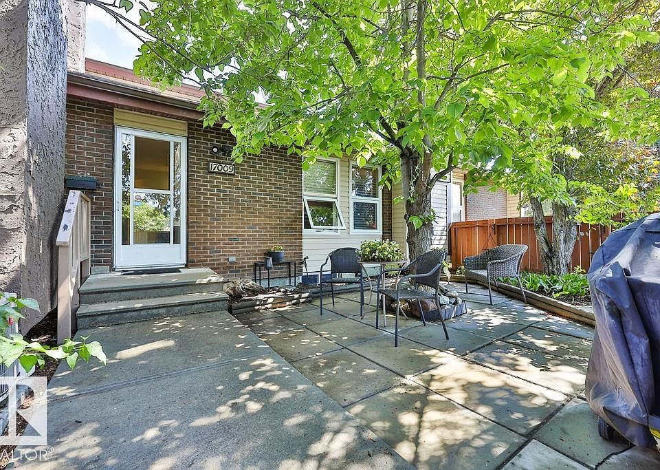 1st image of 17009 109th St NW