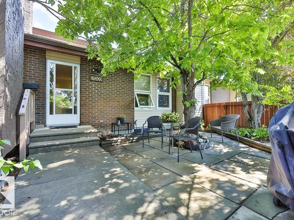 17009 109th St NW, Edmonton, AB T5X 3E2