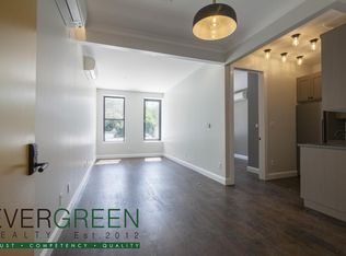 6080 Myrtle Ave, Ridgewood, NY 11385