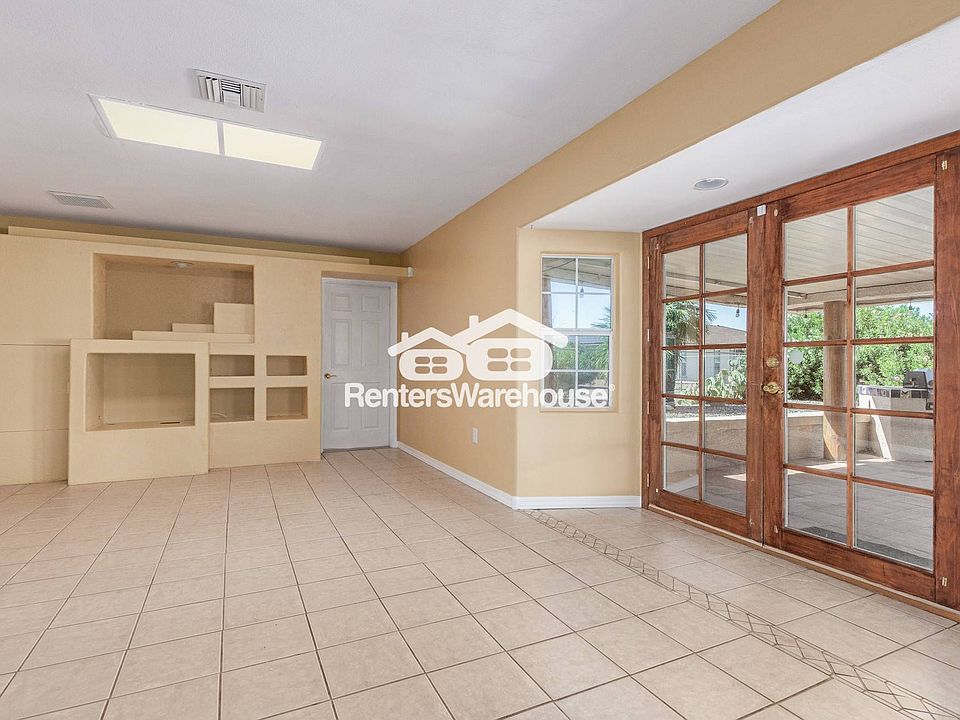 1st image of 9714 W Briarwood Cir N