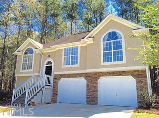 319 Preston Chase Dr, Peachtree City, GA 30269