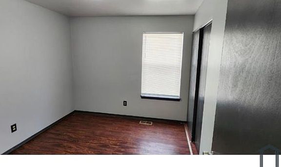 5th image of 6161 Payne Ave