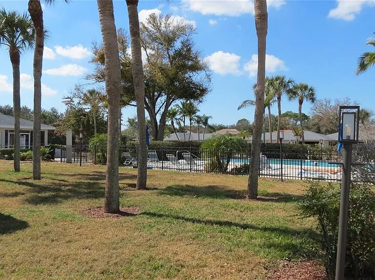 7193 W Country Club Dr N #138 — Photo 20