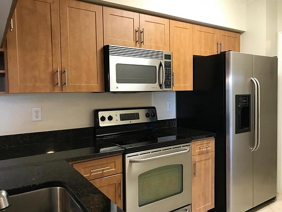 5th image of 6573 Emerald Dunes Dr APT 303
