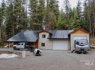420 Whispering Timbers Rd, Cascade, ID 83611