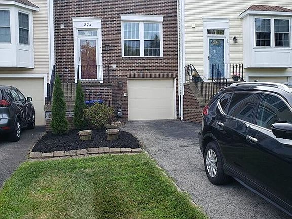 2nd image of 274 Clearbrook Ct