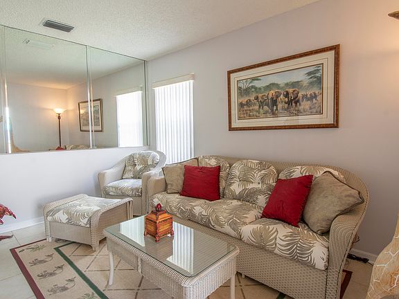 Home For Sale In Timberwalk