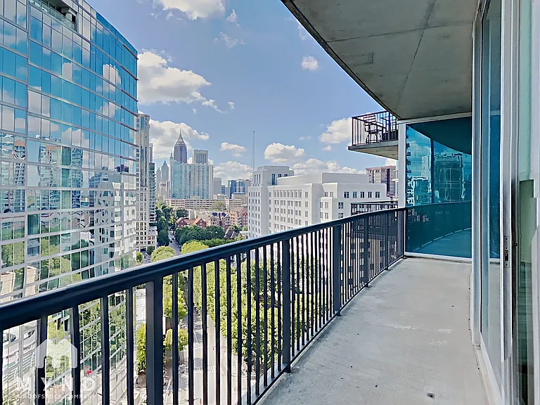 1080 Peachtree St NE #1406 — Photo 19