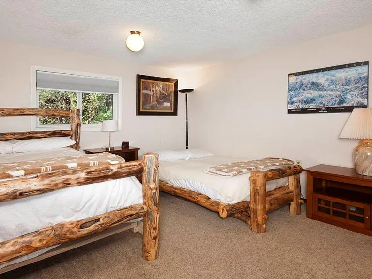 762 Lagoon Dr #B — Photo 11