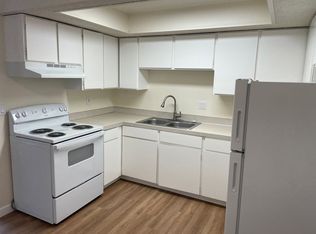 10619 E Riverside Dr #10620, Bothell, WA 98011