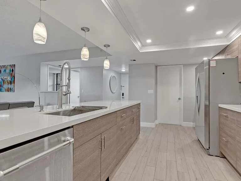 955 Dotterel Rd — Photo 14