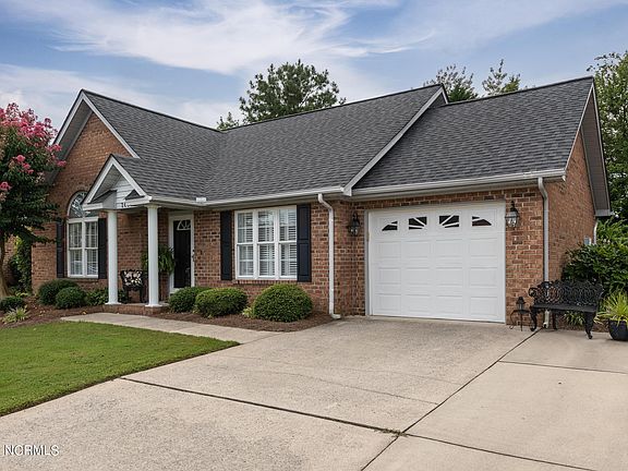 3rd image of 2604 Brookridge Cir