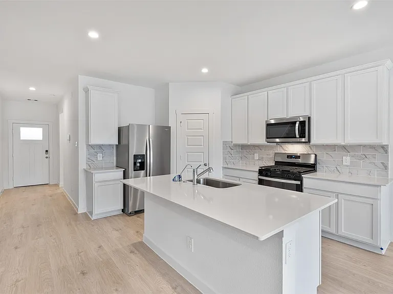 3123 Langley Bend Ln — Photo 9