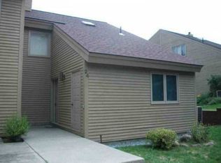 24 Top Of The World Rd, Lake George, NY 12845