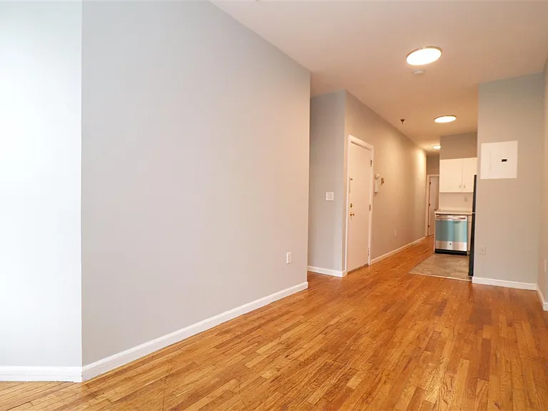 108 Adams St #4 — Photo 26