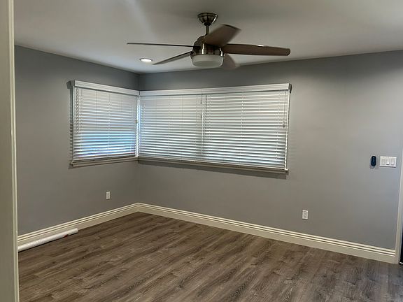 livingroom windows