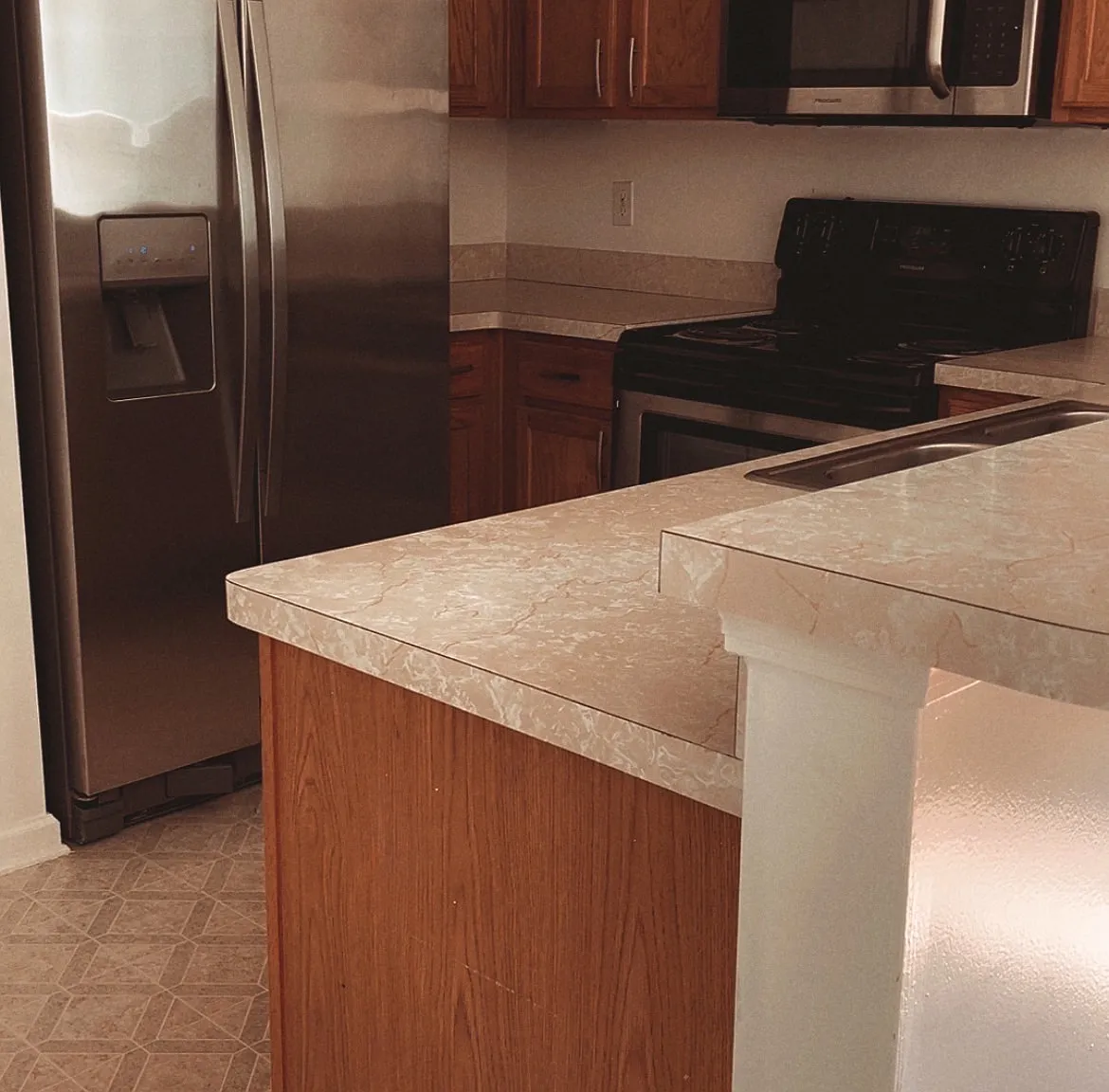 2 bed, 1280 sqft, $2,100 — Photo 4