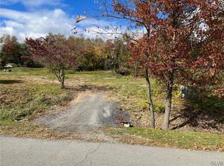 High Point Dr #40, Saylorsburg, PA