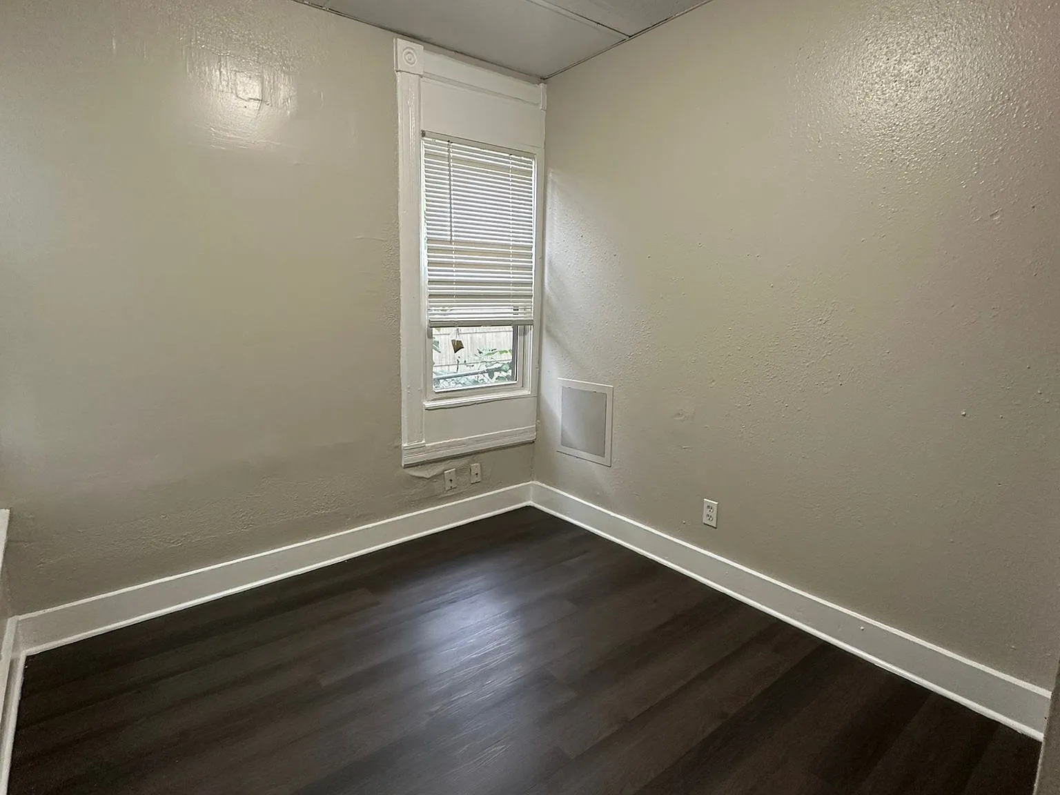 1124 Minnehaha Ave. E - Unit 1 — Photo 4