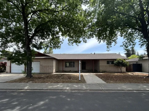 1008 Wellington Dr, Modesto, CA 95350