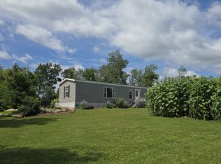 2060 165th St, New Hampton, IA 50659