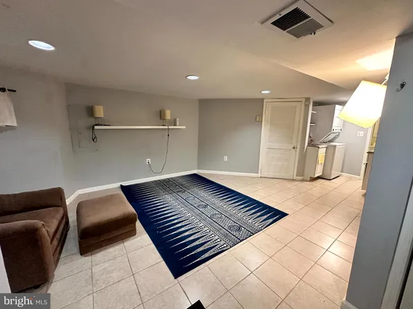 60 Q St NW, Washington, DC 20001