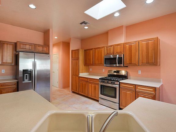 Open Kitchen