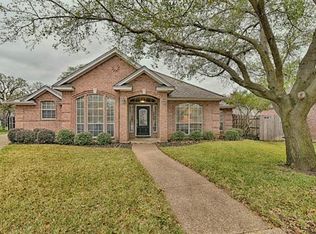3302 Tiverton Ct, Arlington, TX 76001