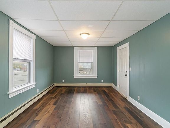 4th image of 518 Privilege St #3