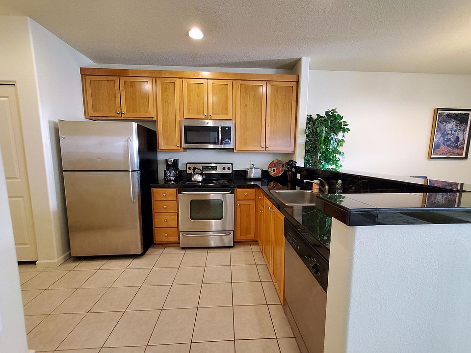 1st image of 1120 SW 170th Ave Unit 101
