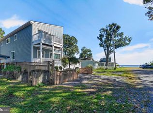 804 Beach Ave, North Beach, MD 20714