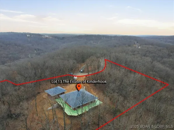 13 Kingsman Dr, Camdenton, MO 65020