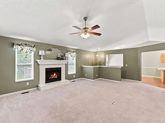 3rd image of 5290 Parkside Ct
